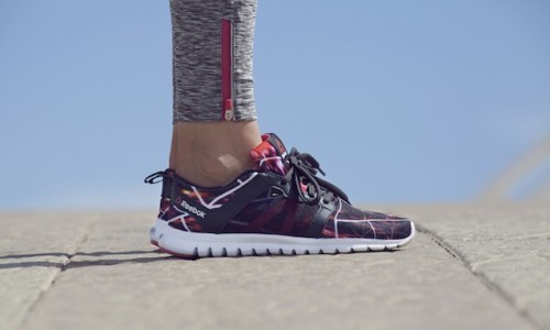 BERSHKA x Reebok CITYMAPS 合作鞋款